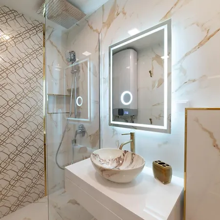 Comfort Lejlighed Bŭnzarito