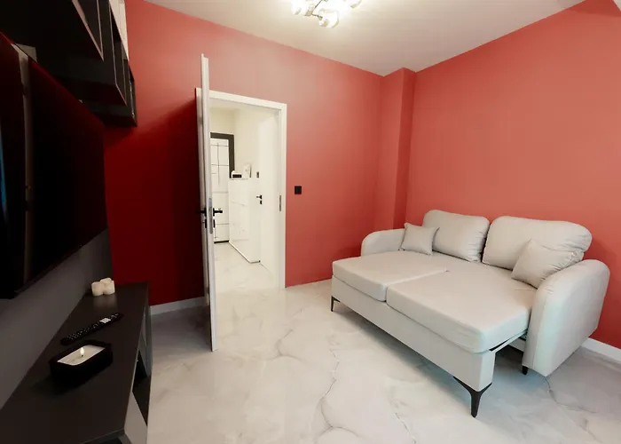 уют Апартаменты *